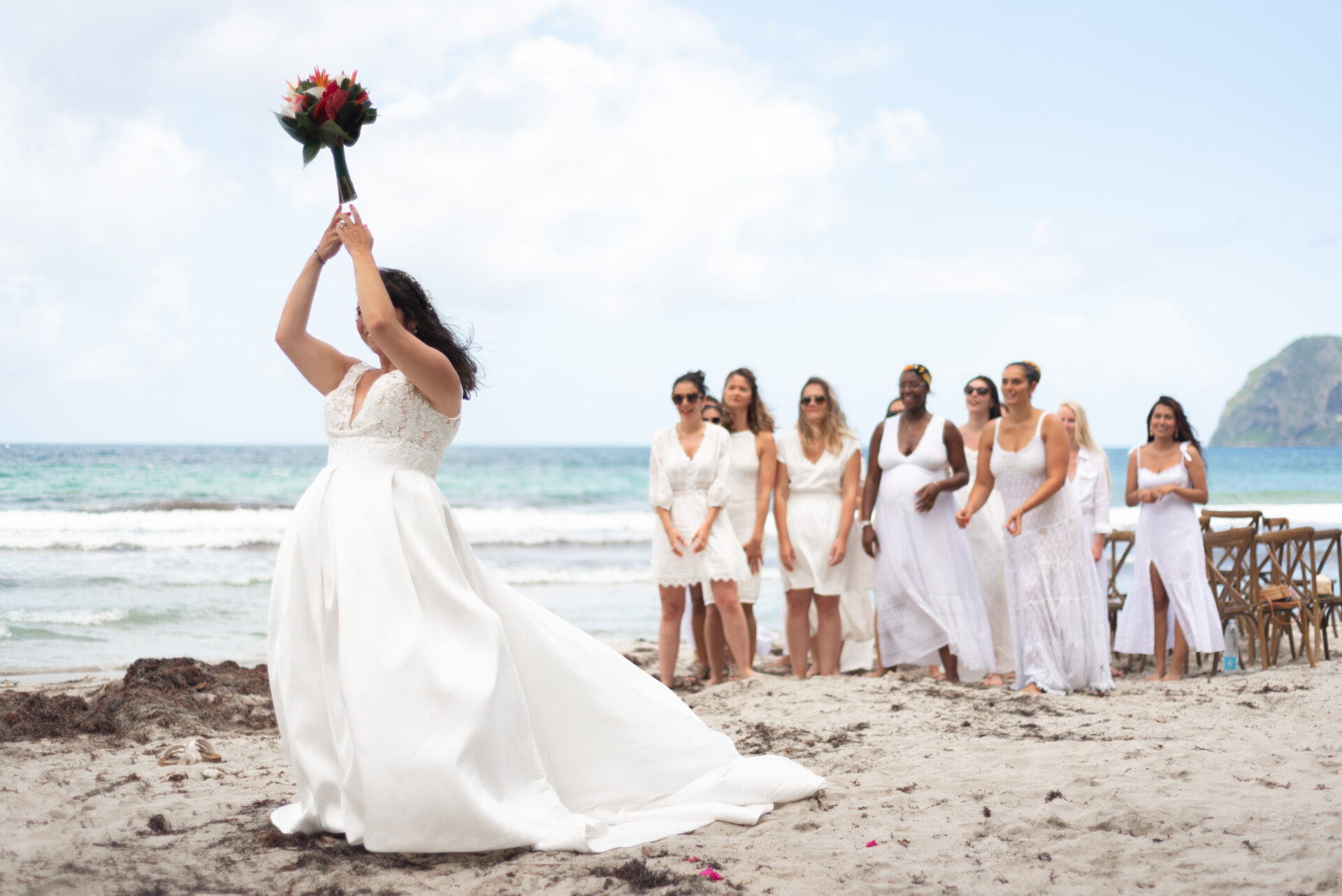 bouquet Toss tropical wedding chic