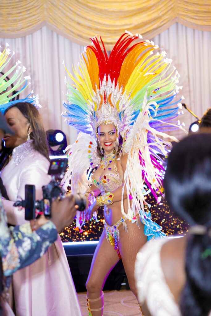 Danseuses brésiliennes mariage shangrila Paris