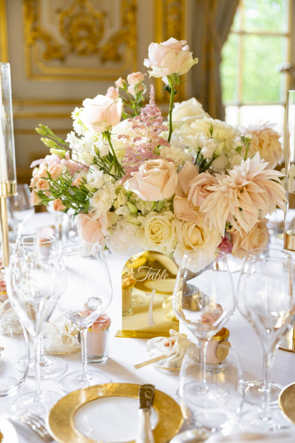 Wedding at Shangrila Hotel in Paris