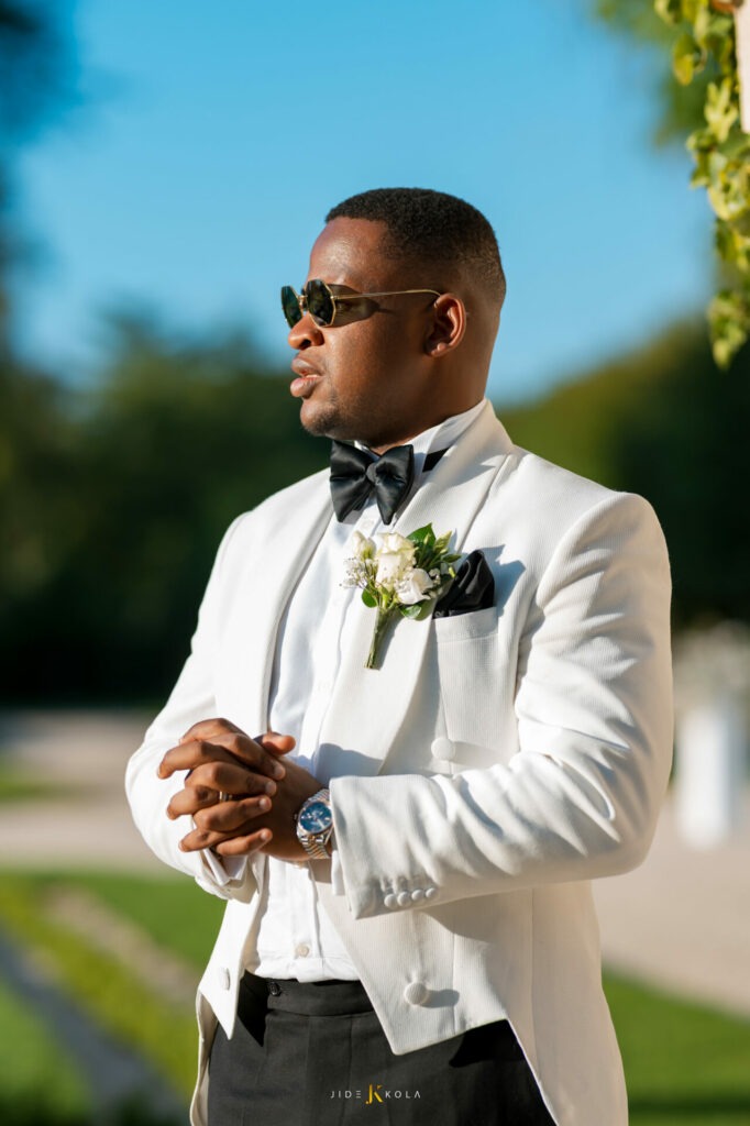 Groom Chateau de Nainville les Roches